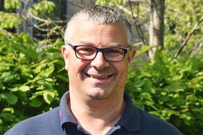 Jonathan Phillpott Headshot 2025.jpg