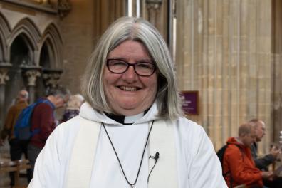 Chrism BishopRuth Portrait2.jpg