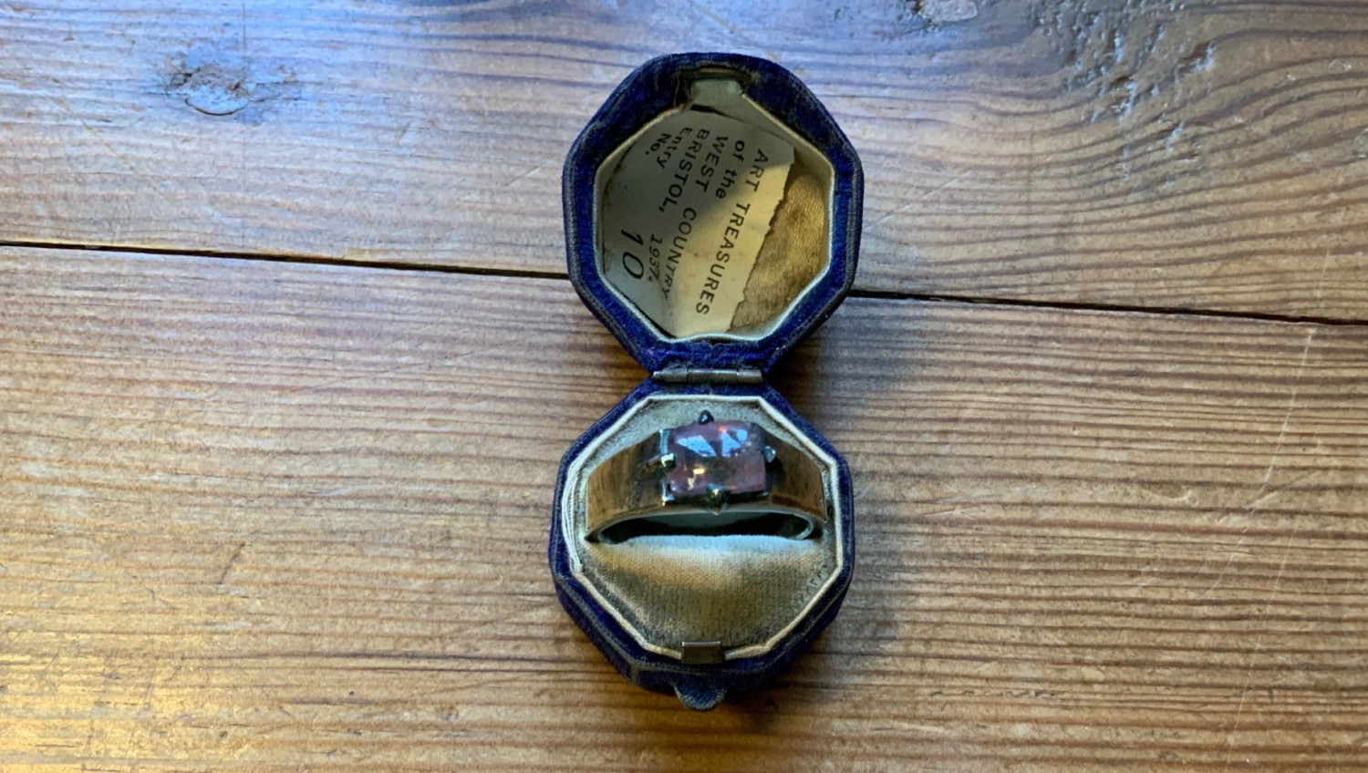 Bishop Beckingtons ring